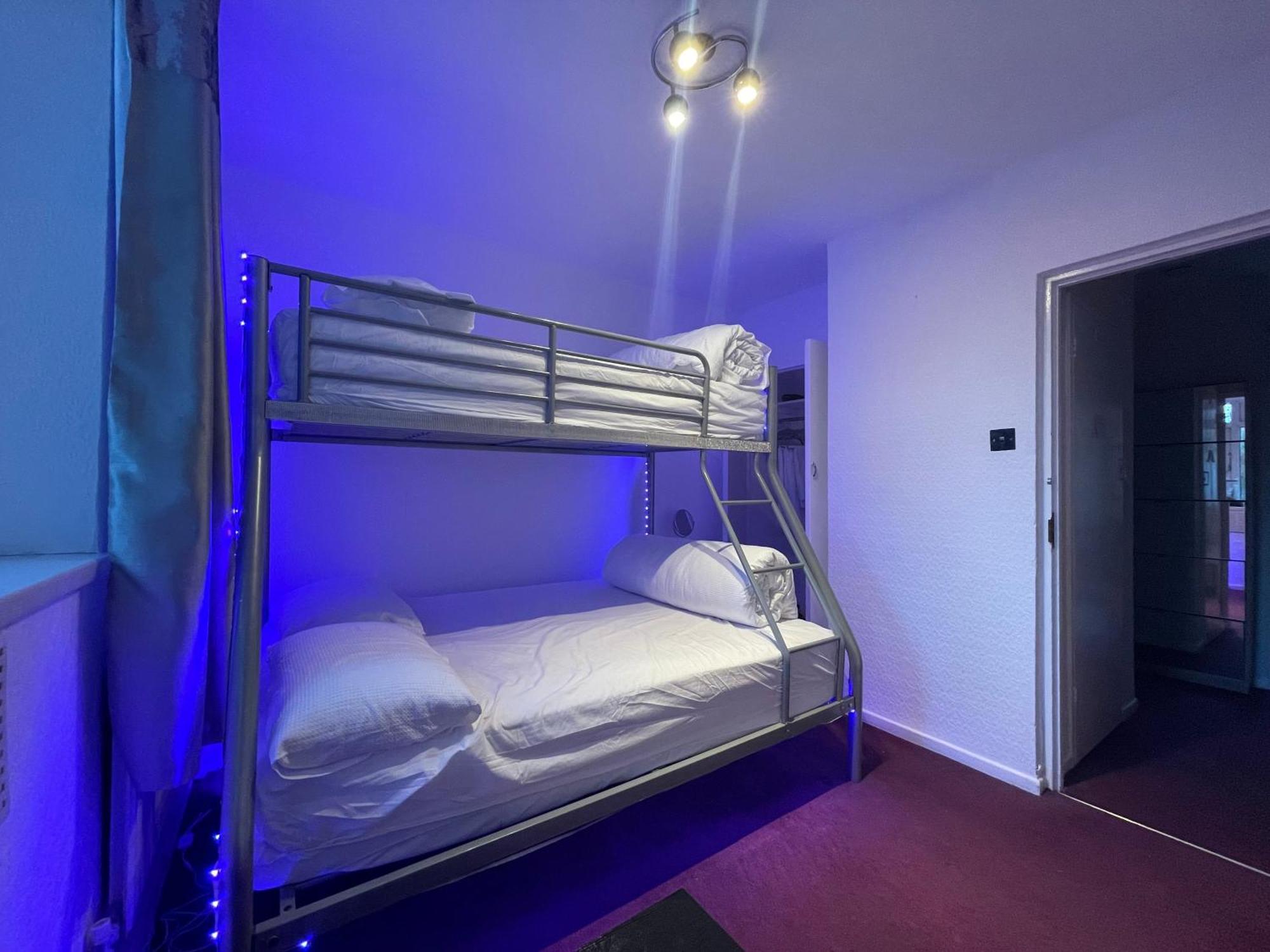 Room With Kitchen In Central Лондон Экстерьер фото
